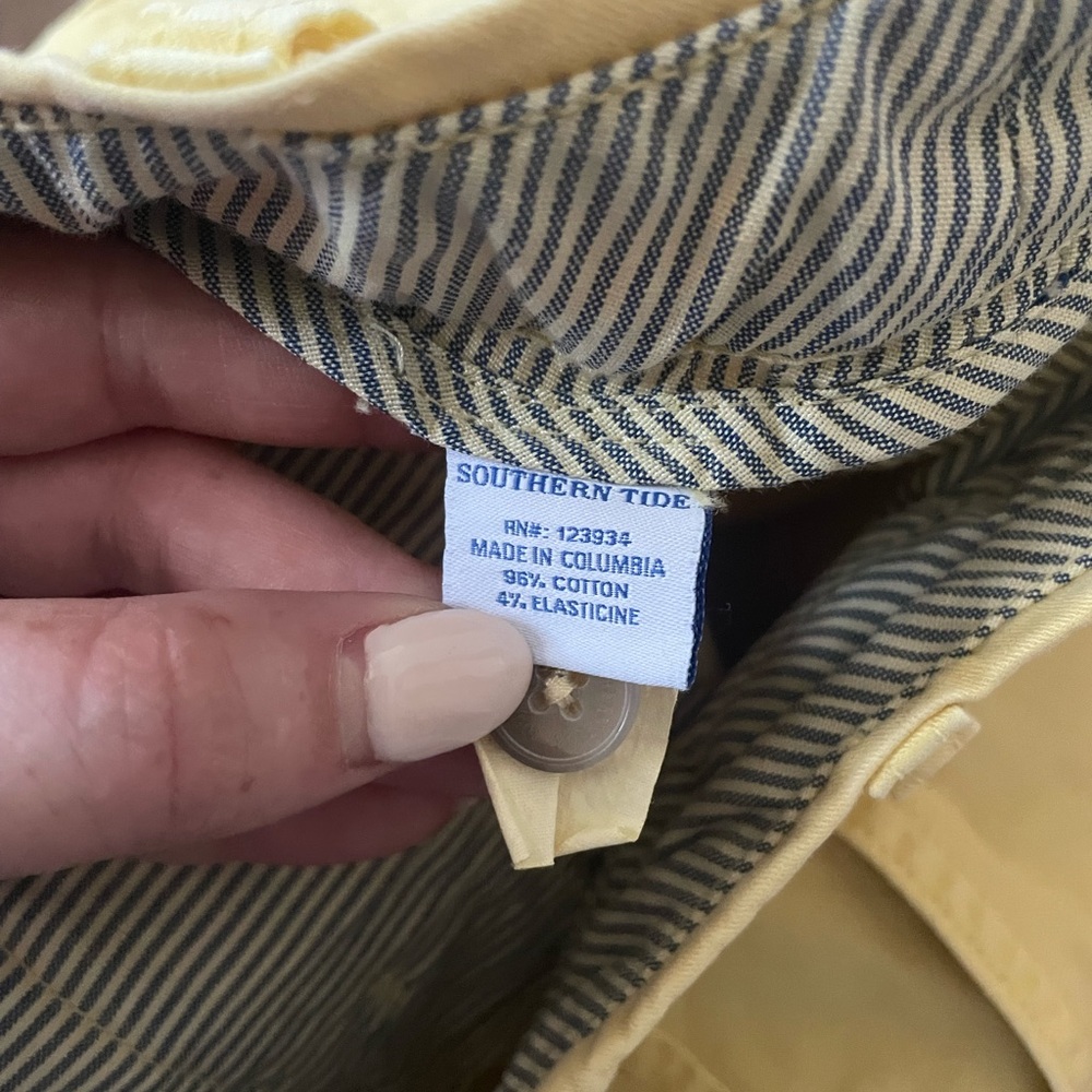 Southern Tide 5” Caroline Shorts - Picture 4 of 5